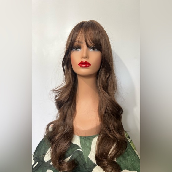 Brown Wavy Hair Wig - Realistic & Natural Look - Picture 1 of 7